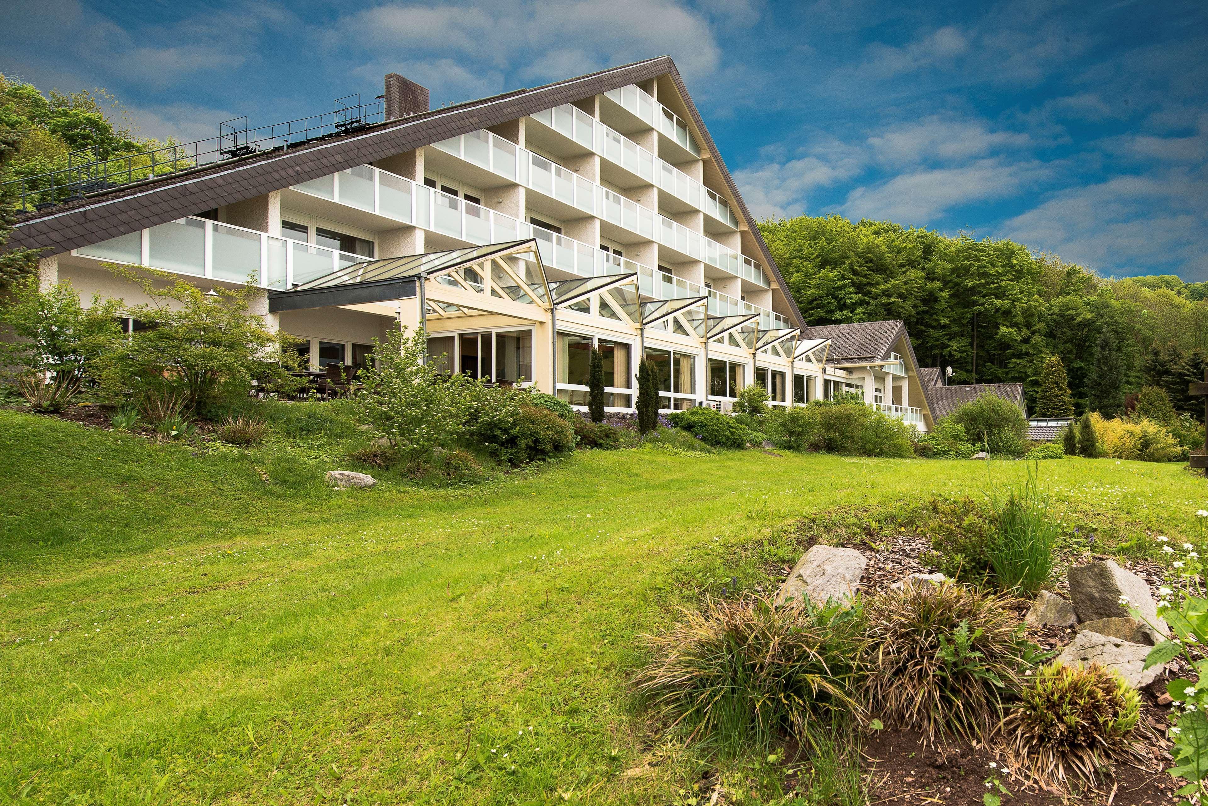 Sure Hotel By Best Western Rhoen Garden ポッペンハウゼン エクステリア 写真