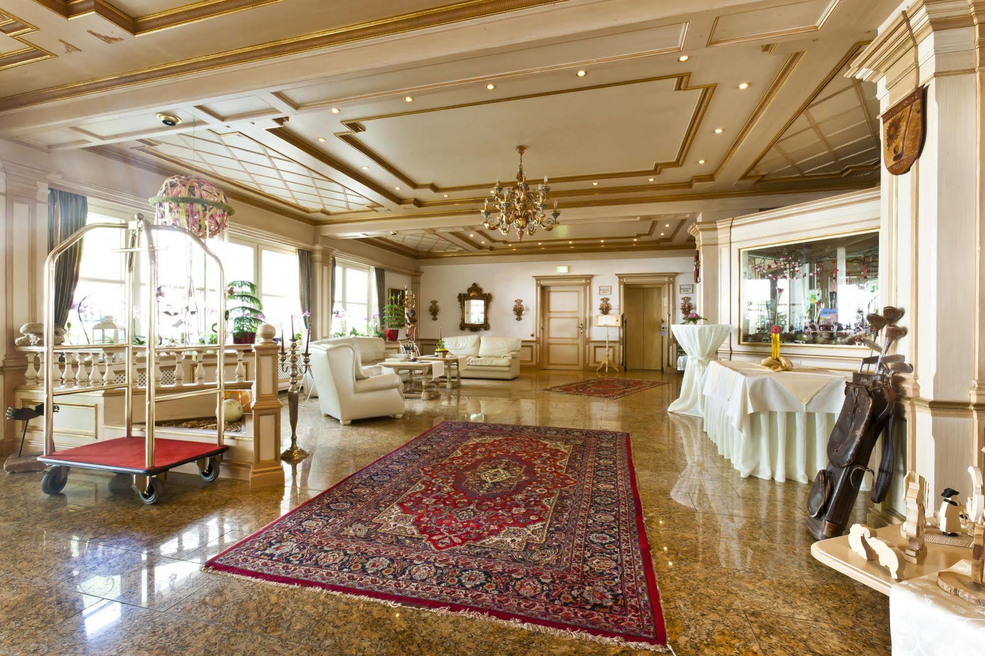 Sure Hotel By Best Western Rhoen Garden ポッペンハウゼン エクステリア 写真